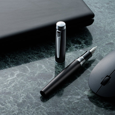 Platinum Procyon Luster Fountain Pen - Black Mist